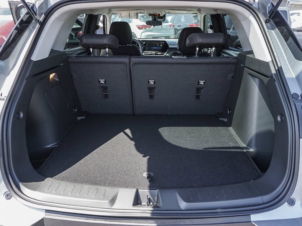 New 2026 Chevrolet TrailBlazer LT w/ LT Cold Weather Package FWD image 24