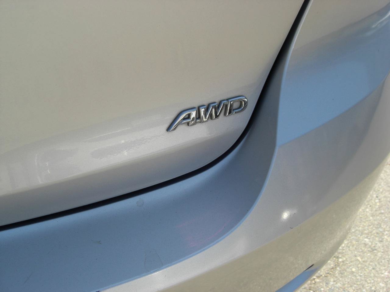 Used 2009 Toyota Venza AWD w/ Convenience Pkg image 12