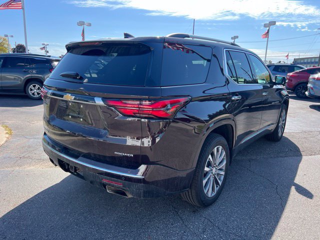 Used 2022 Chevrolet Traverse Premier w/ LPO, Floor Liner Package FWD image 5