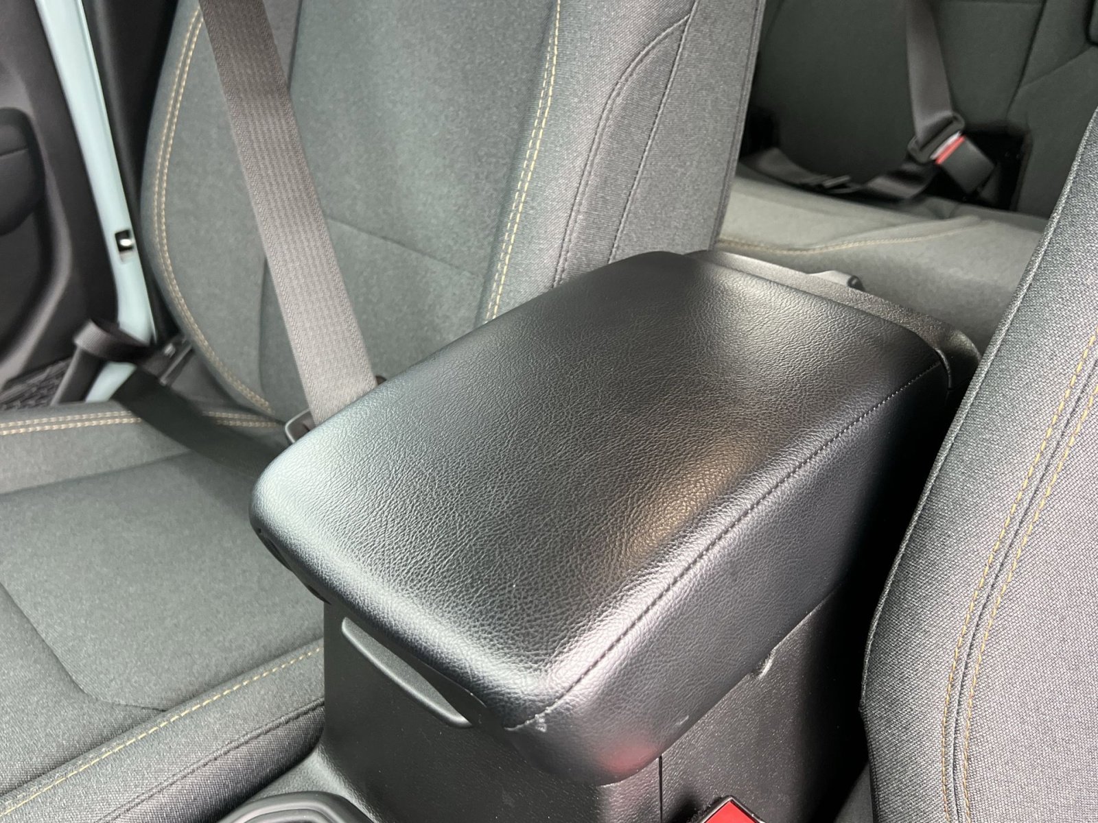 Used 2024 Jeep Wrangler Willys image 29