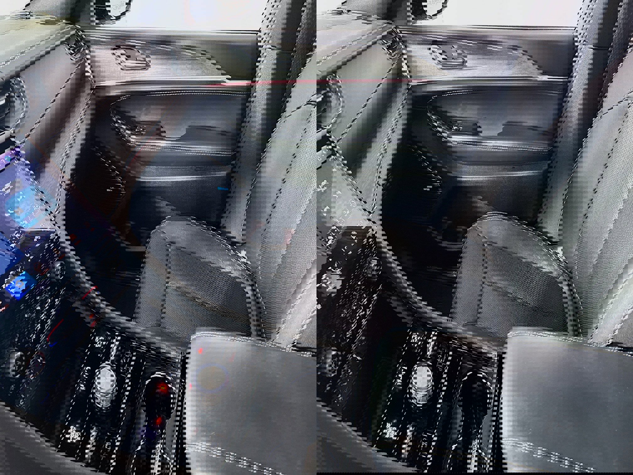 Used 2023 Jeep Grand Cherokee Overland image 26