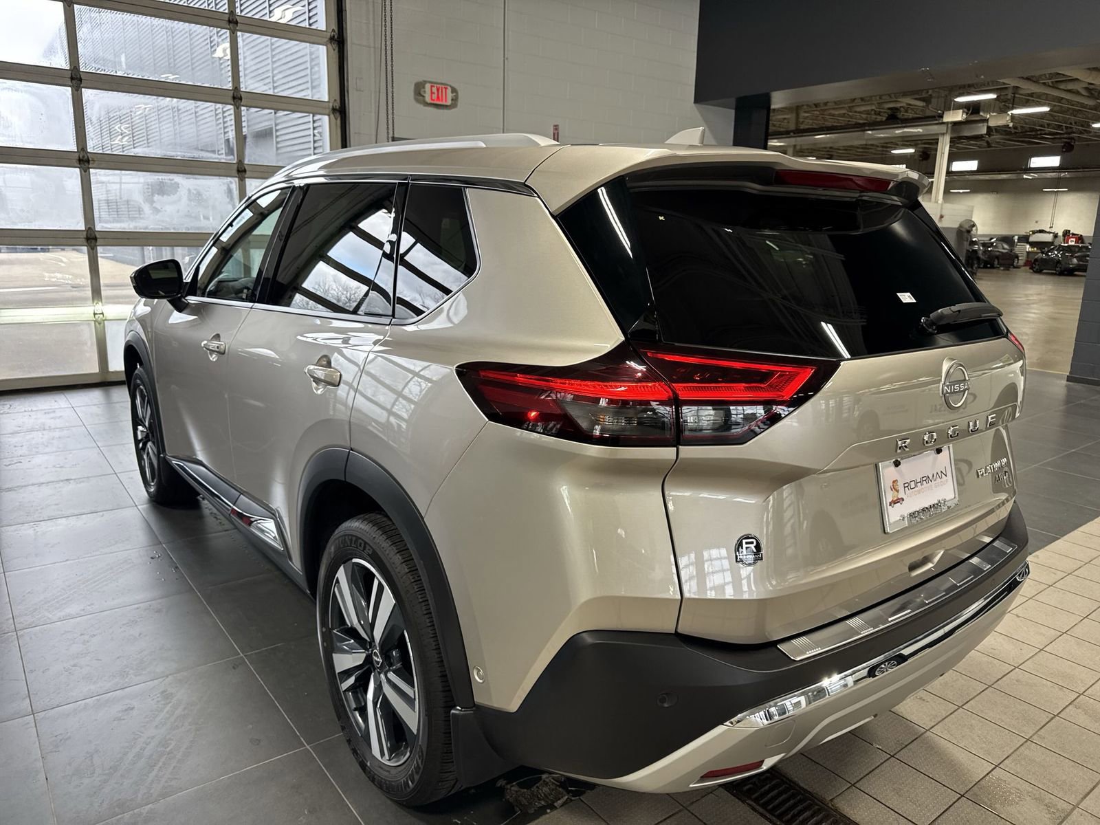 Certified 2023 Nissan Rogue Platinum image 38
