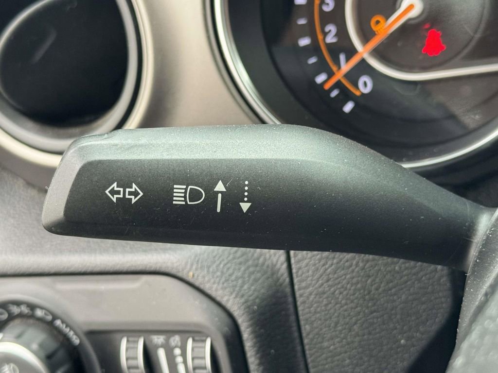 Used 2021 Jeep Gladiator Sport image 20