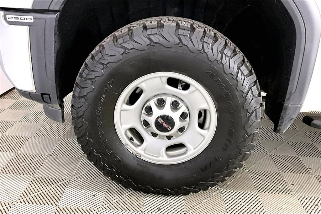 Used 2025 GMC Sierra 2500 Pro image 7