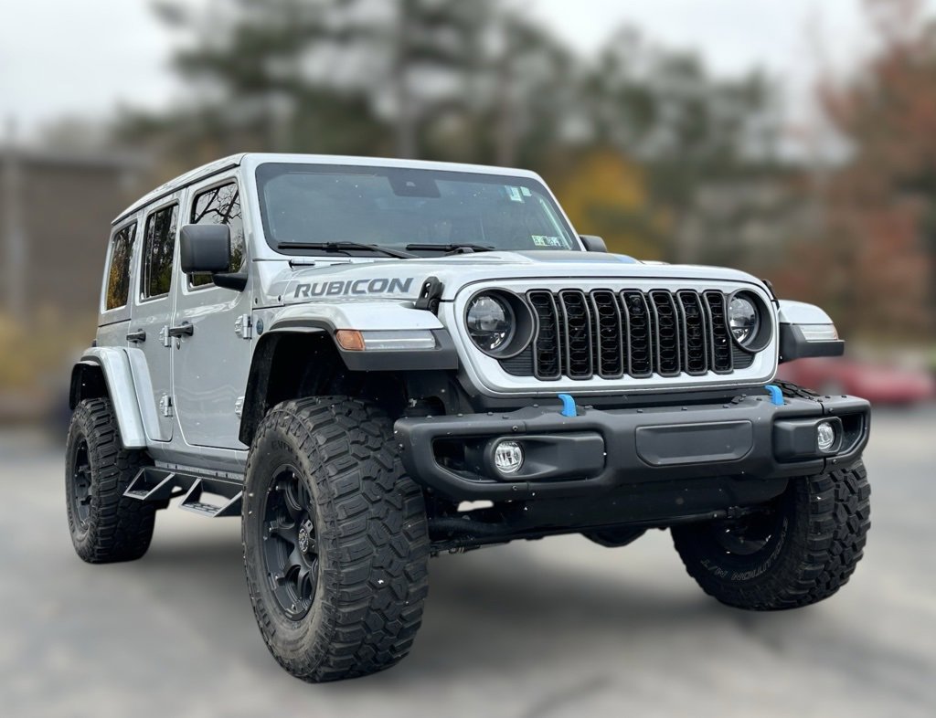 Used 2024 Jeep Wrangler Unlimited Rubicon 4xe image 23