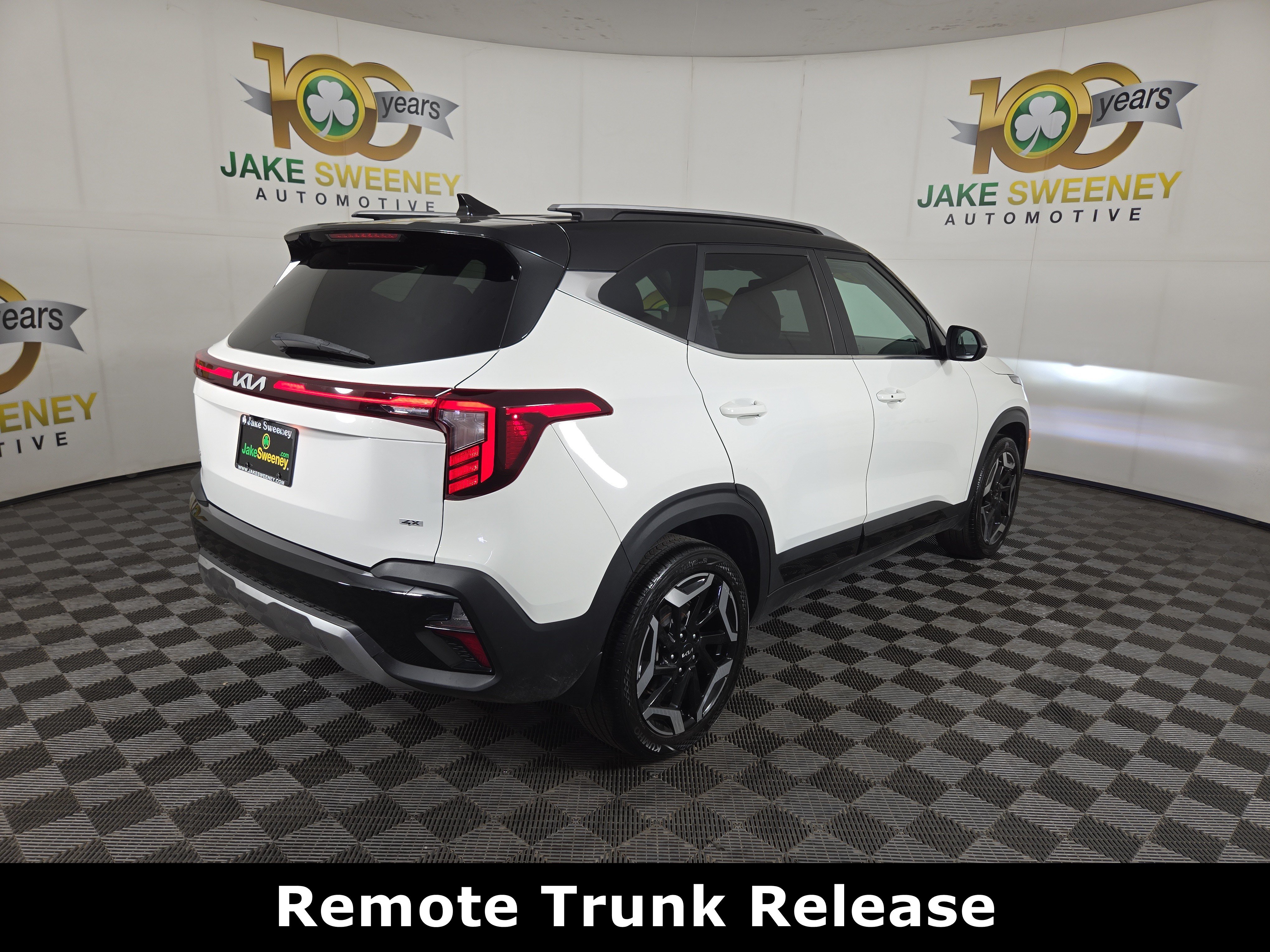 Used 2024 Kia Seltos SX AWD/4WD image 9