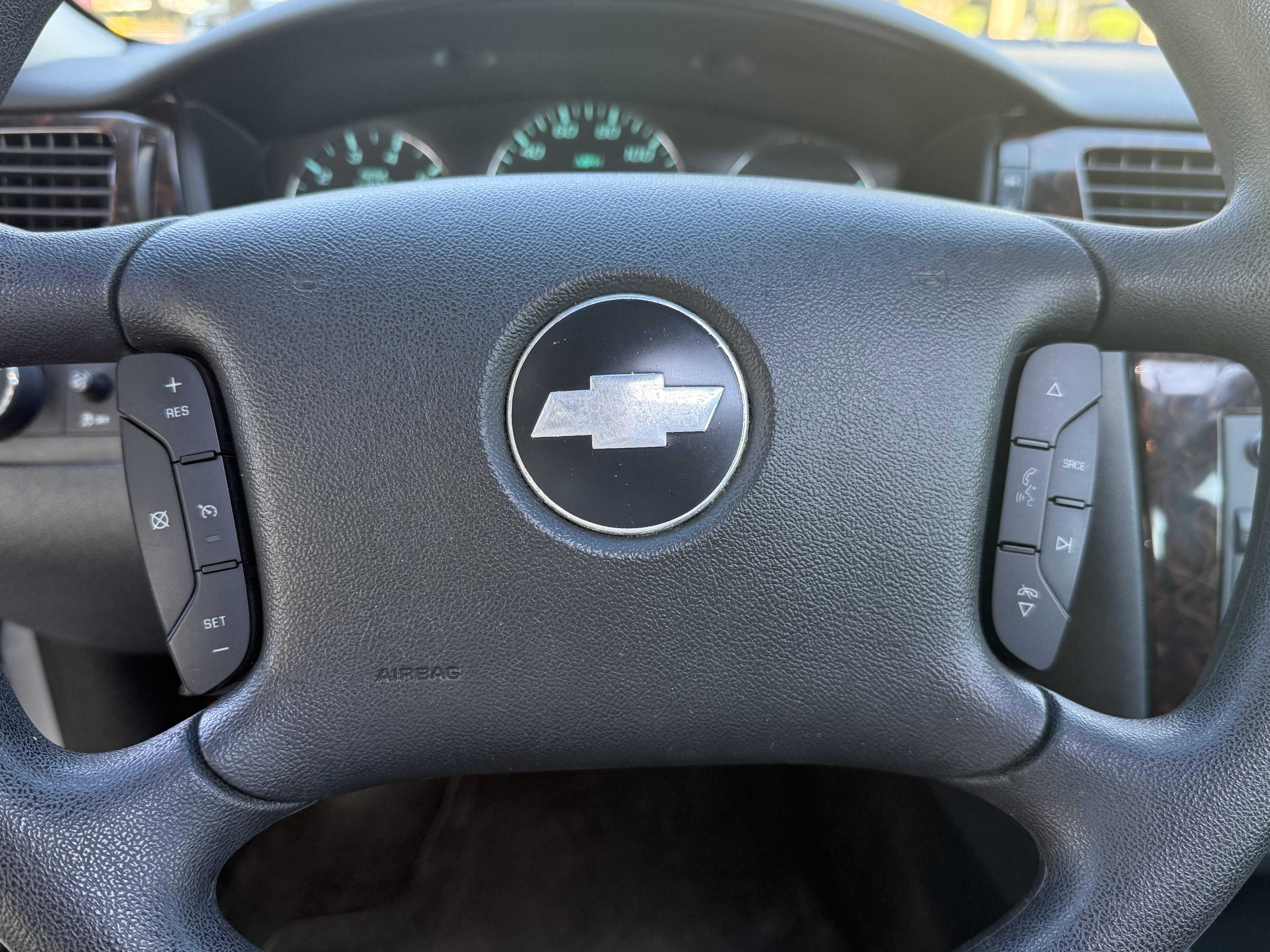 Used 2016 Chevrolet Impala LTZ image 25