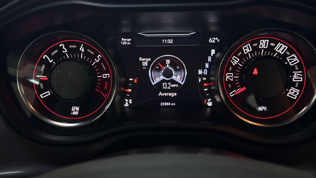 Used 2023 Dodge Challenger SXT RWD image 20
