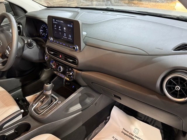 Used 2023 Hyundai Kona SEL w/ Cargo Package image 3
