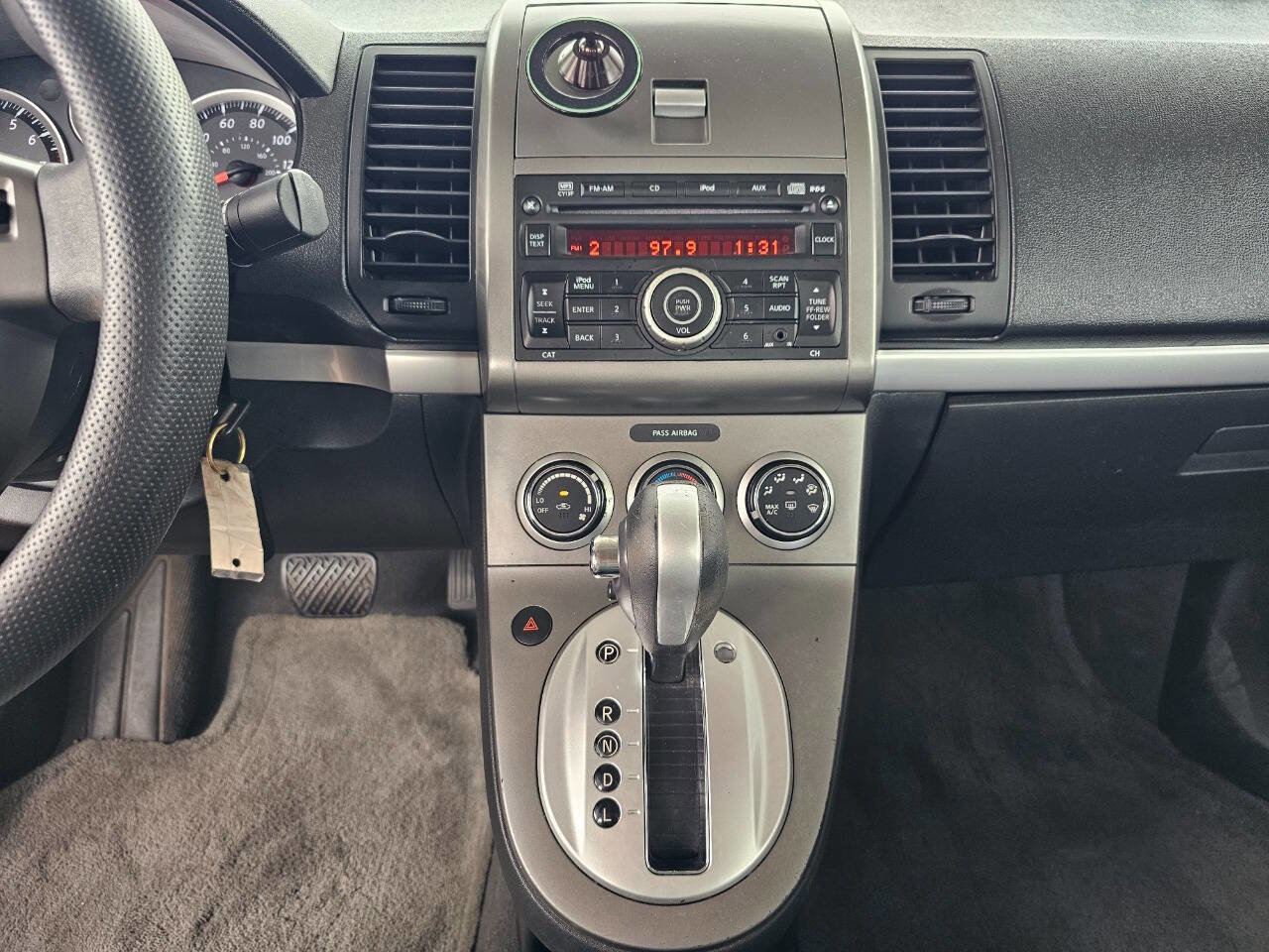 Used 2012 Nissan Sentra 2.0 S FWD image 16