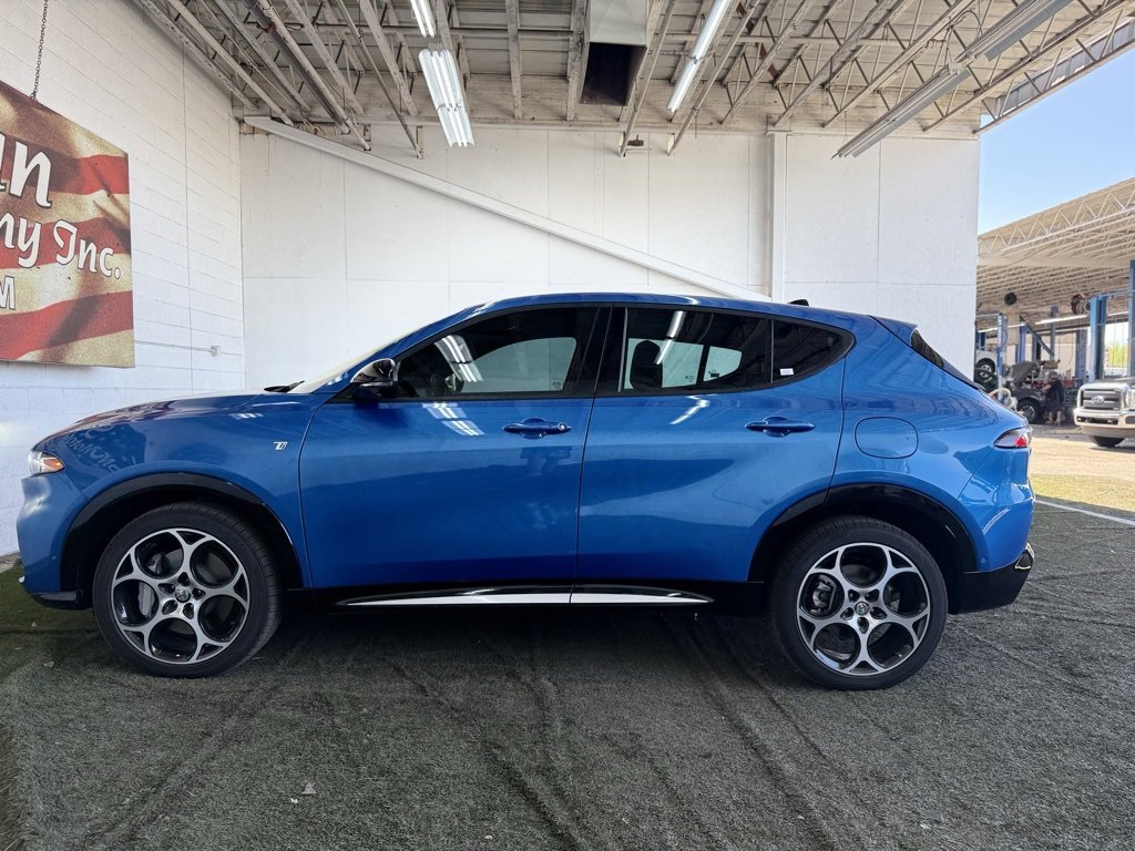 Used 2024 Alfa Romeo Tonale Ti image 18