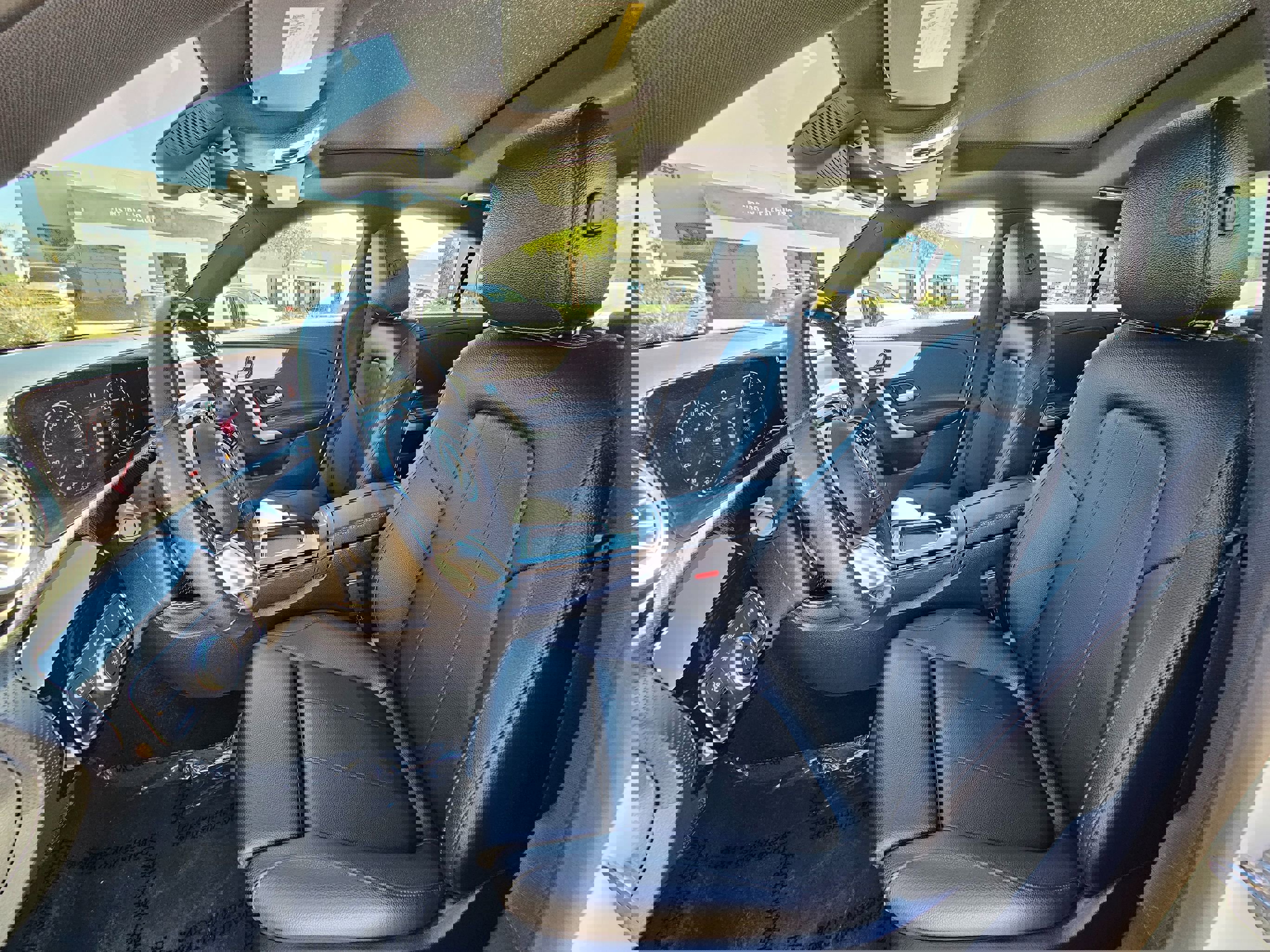 Used 2025 Mercedes-Benz CLA 250 image 17