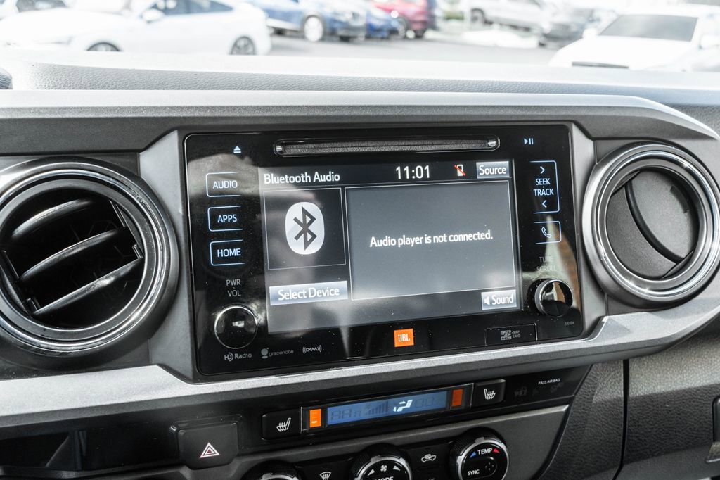 Used 2018 Toyota Tacoma TRD Off-Road image 18