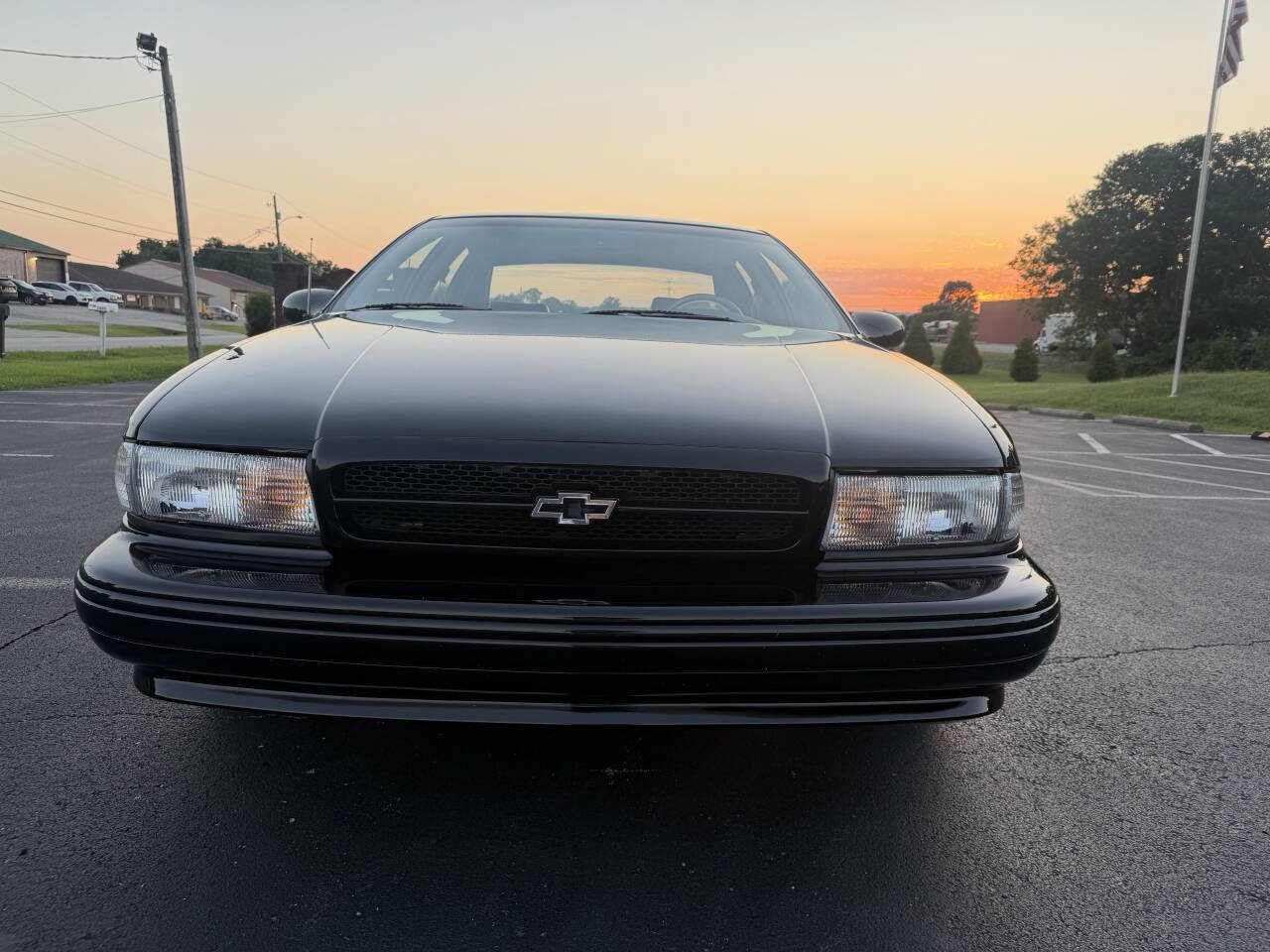 Used 1996 Chevrolet Impala SS RWD image 10