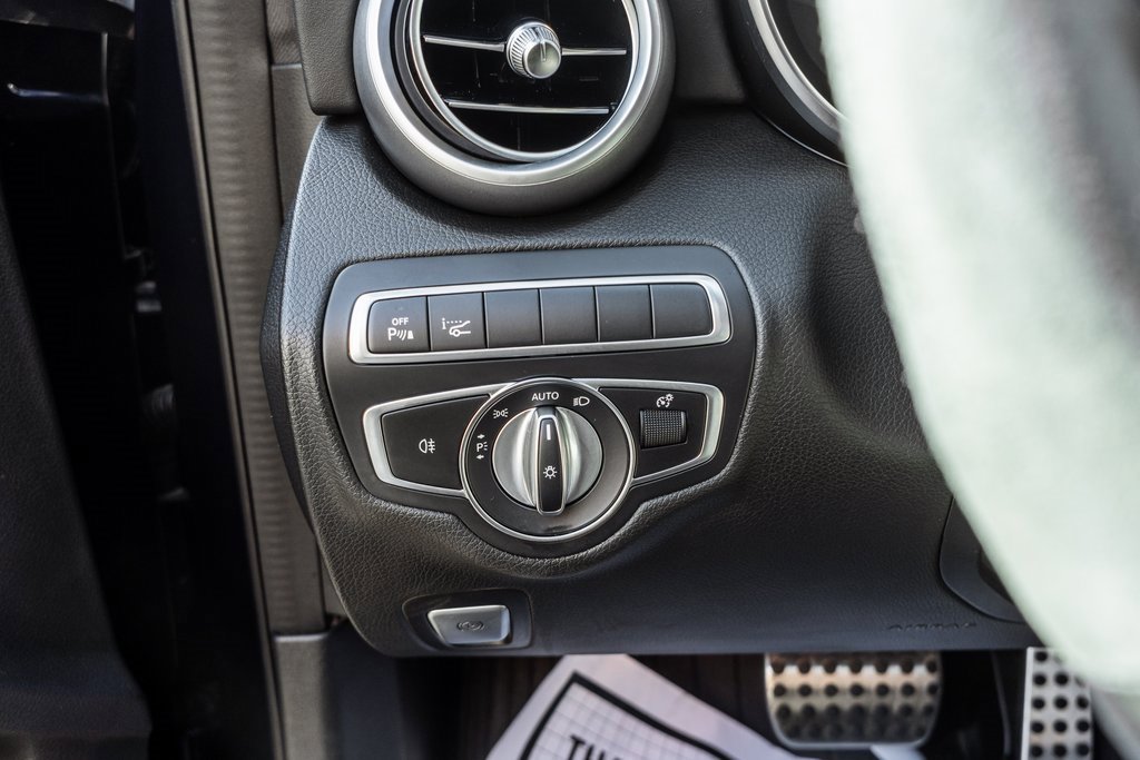 Used 2021 Mercedes-Benz C 63 AMG S image 22