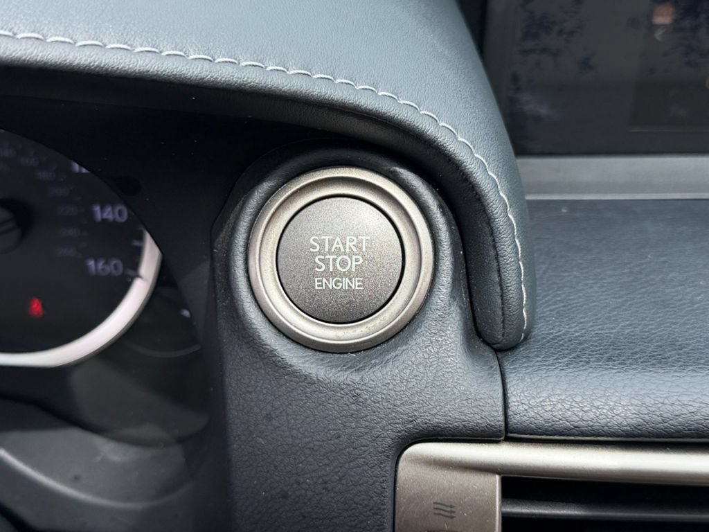 Used 2015 Lexus IS 250 w/ Premium Package RWD image 28