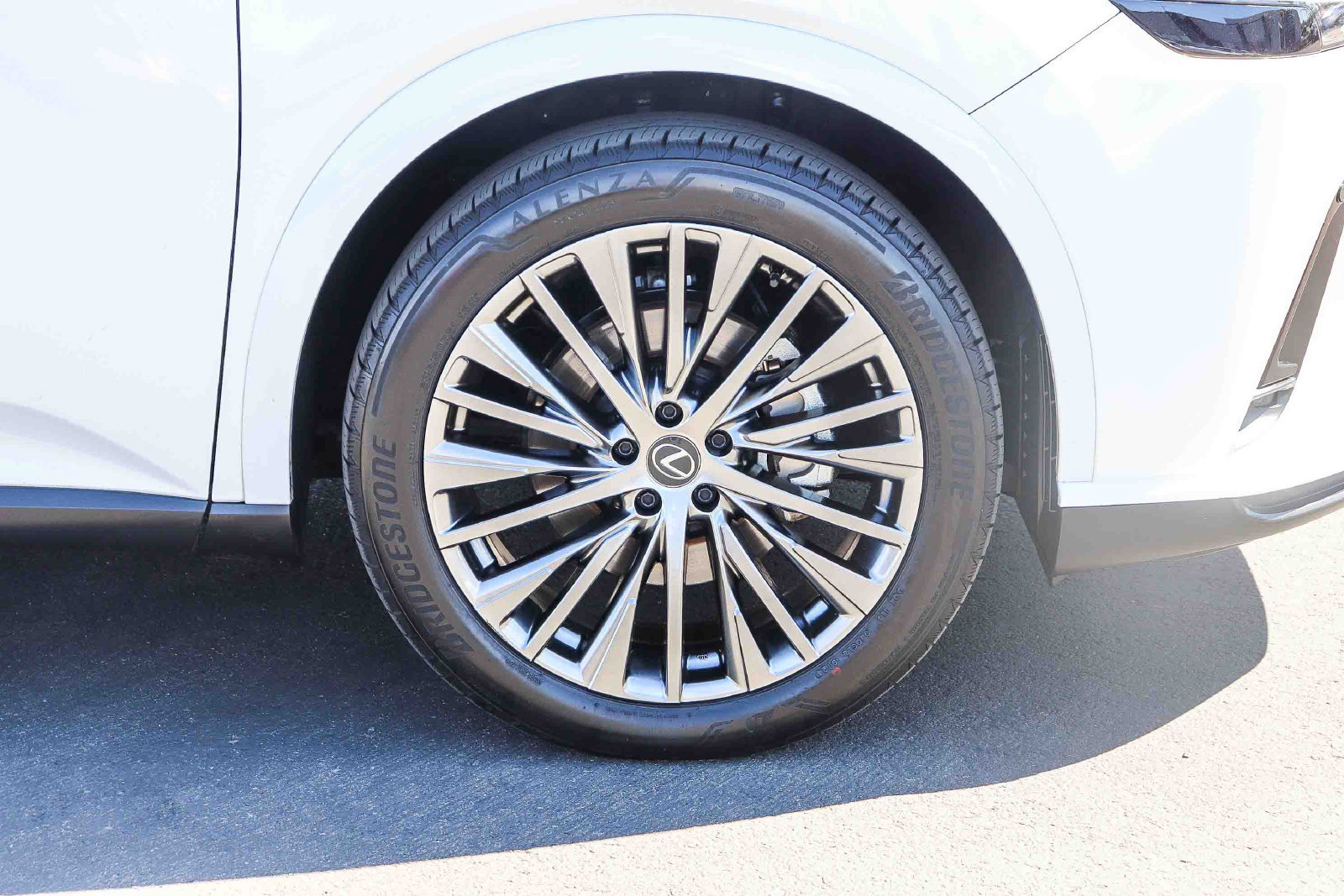 Certified 2024 Lexus RX 450h AWD w/ Convenience Package image 10