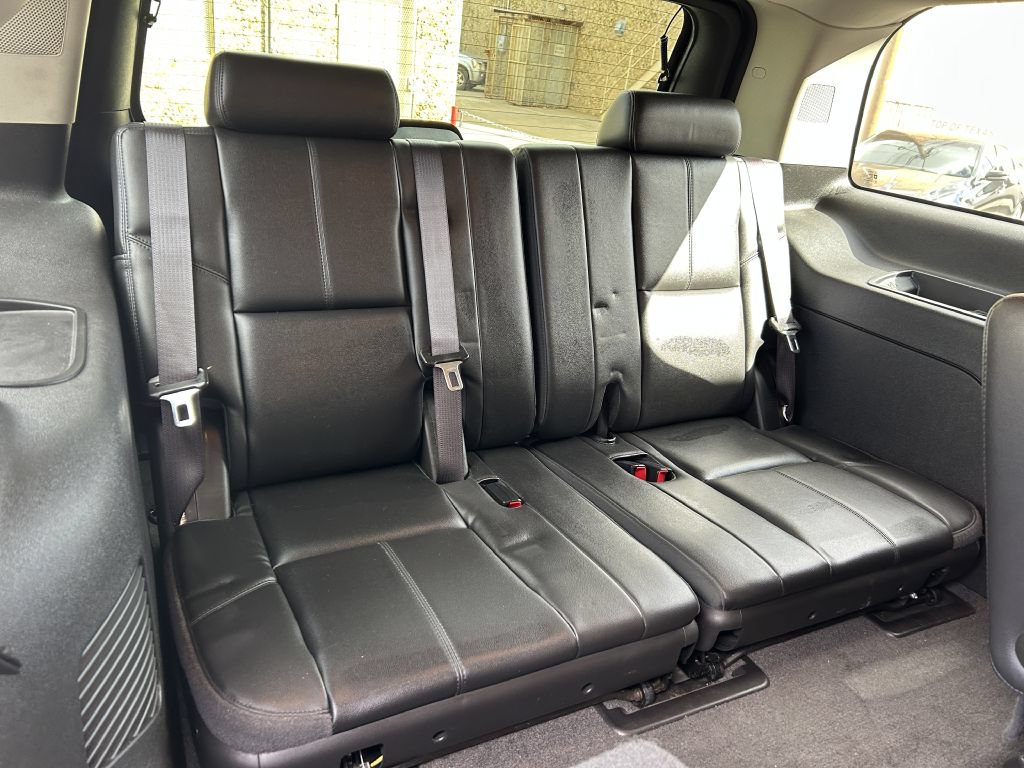 Used 2013 Chevrolet Tahoe LT w/ Texas Edition RWD image 19