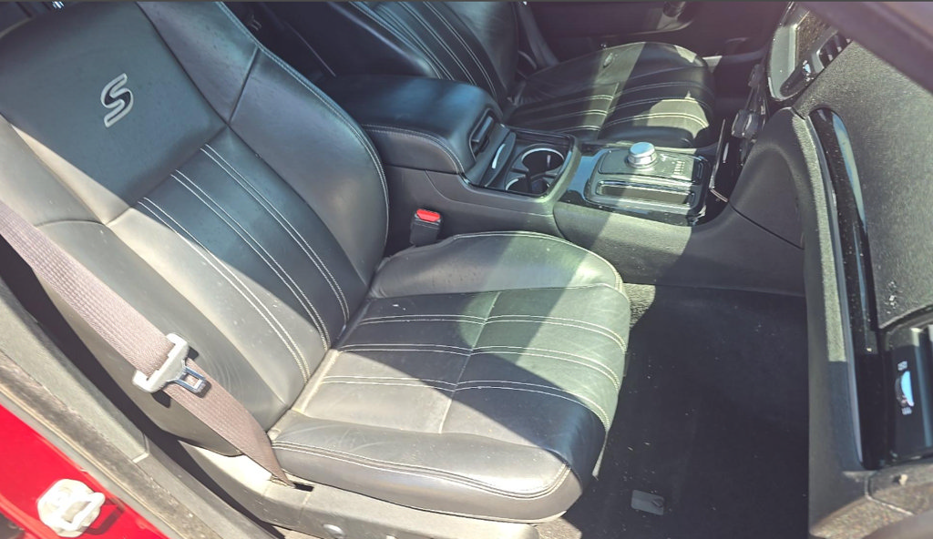 Used 2022 Chrysler 300 S RWD image 11