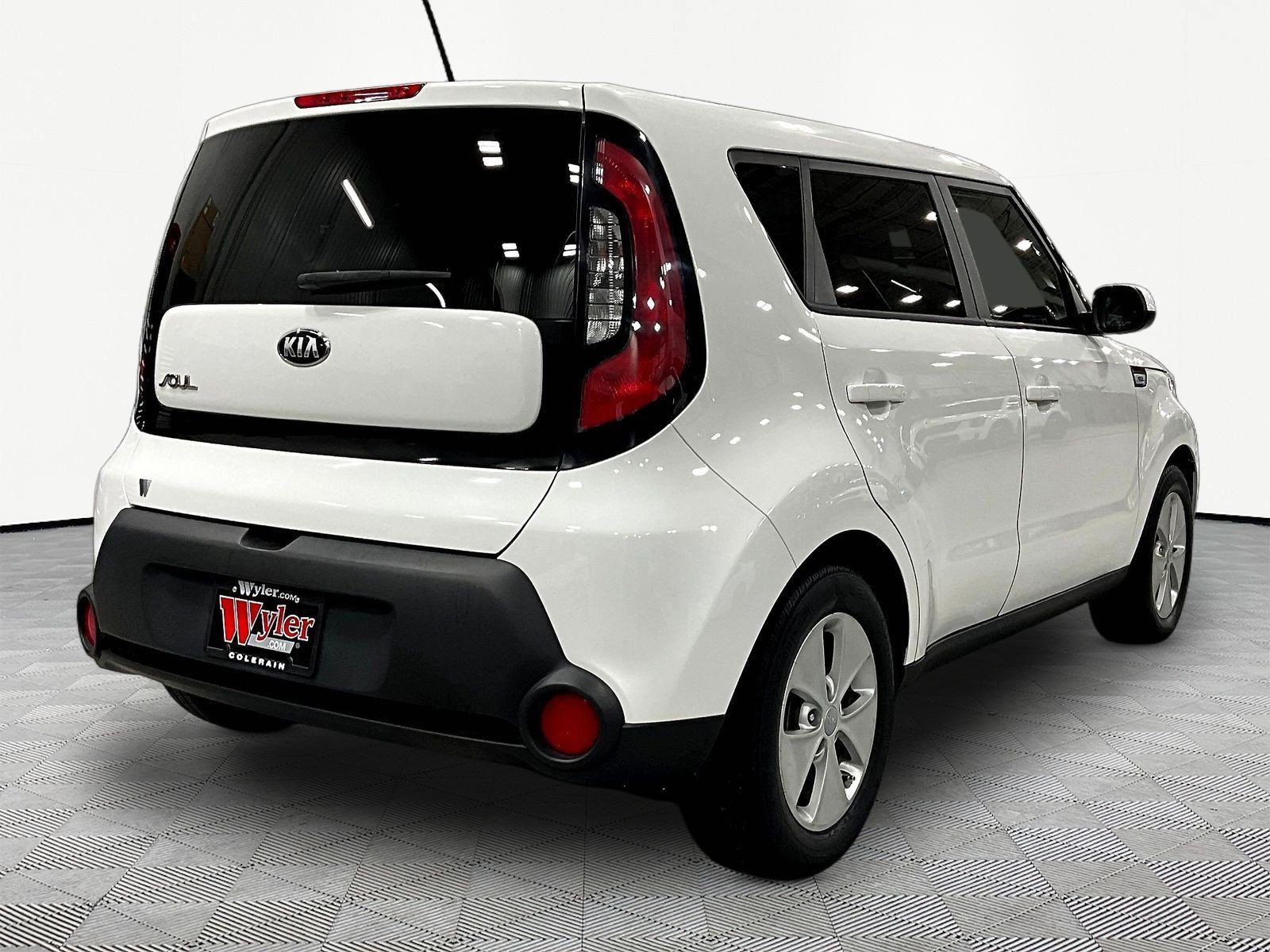 Used 2016 Kia Soul FWD image 6
