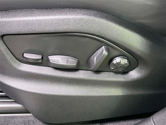 New 2025 Porsche Cayenne S image 17