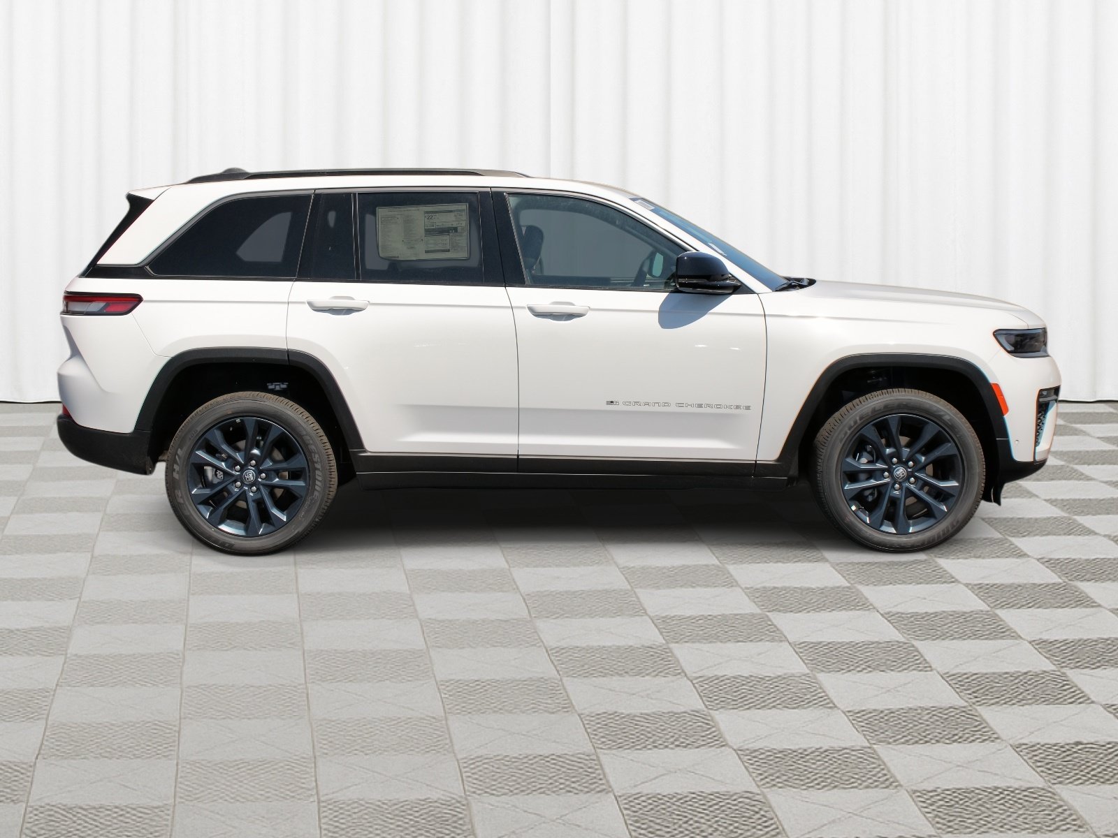 New 2026 Jeep Grand Cherokee Limited AWD/4WD image 33