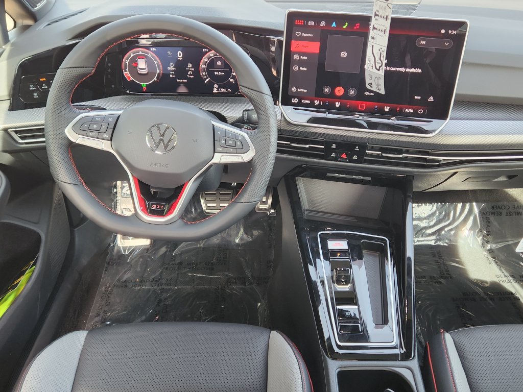 New 2026 Volkswagen GTI SE FWD image 2