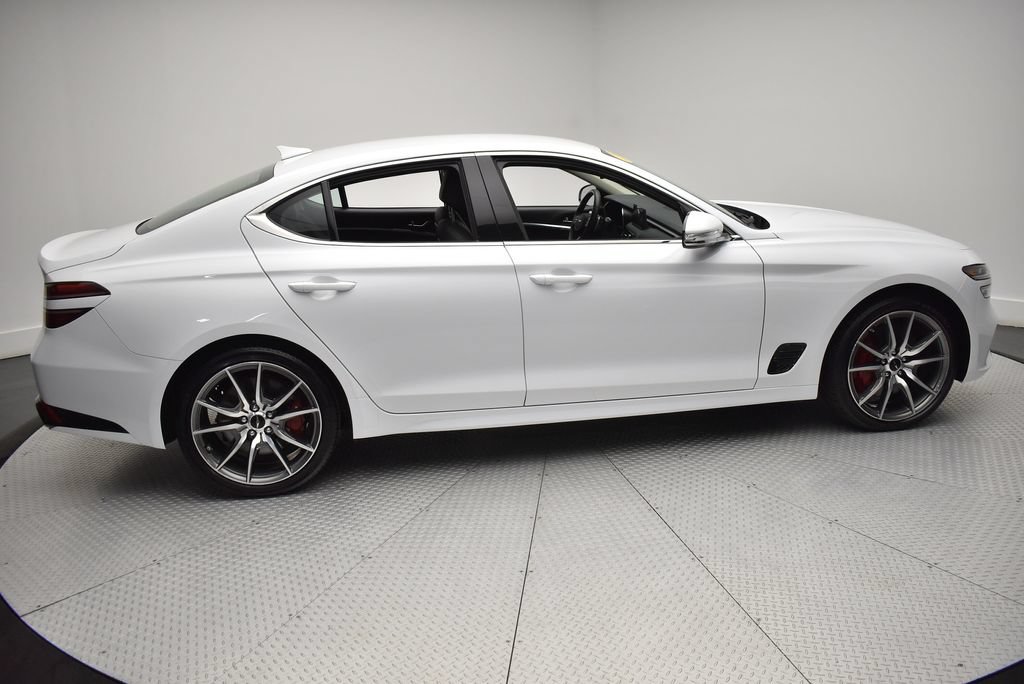 Used 2025 Genesis G70 2.5T AWD/4WD image 4