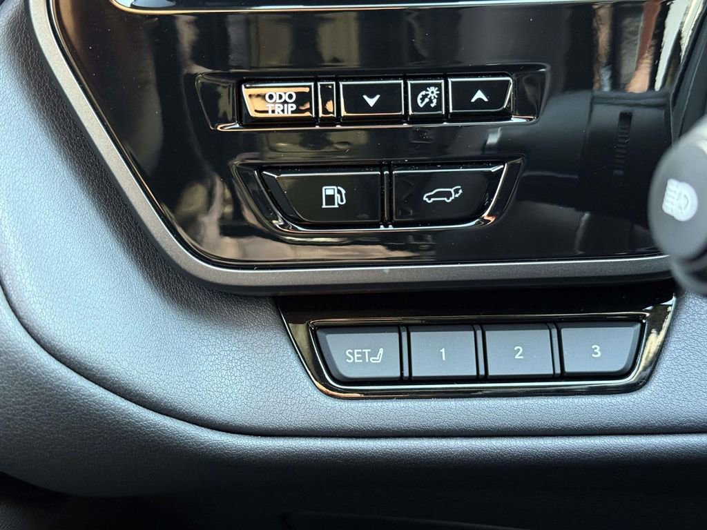 Used 2025 Lexus TX 350 AWD w/ Technology Package image 23