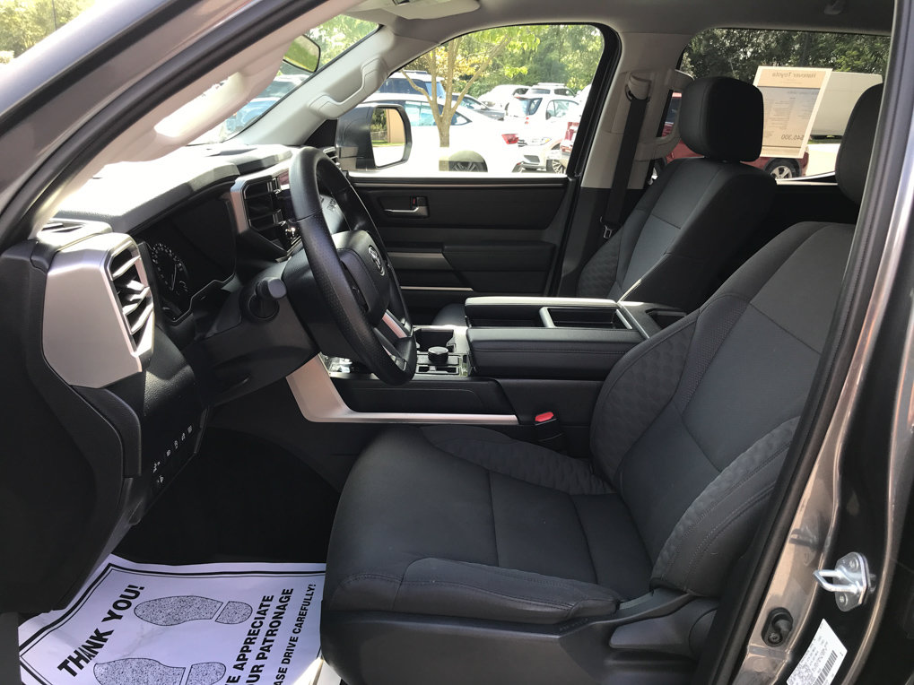 Used 2024 Toyota Tundra SR5 AWD/4WD image 21