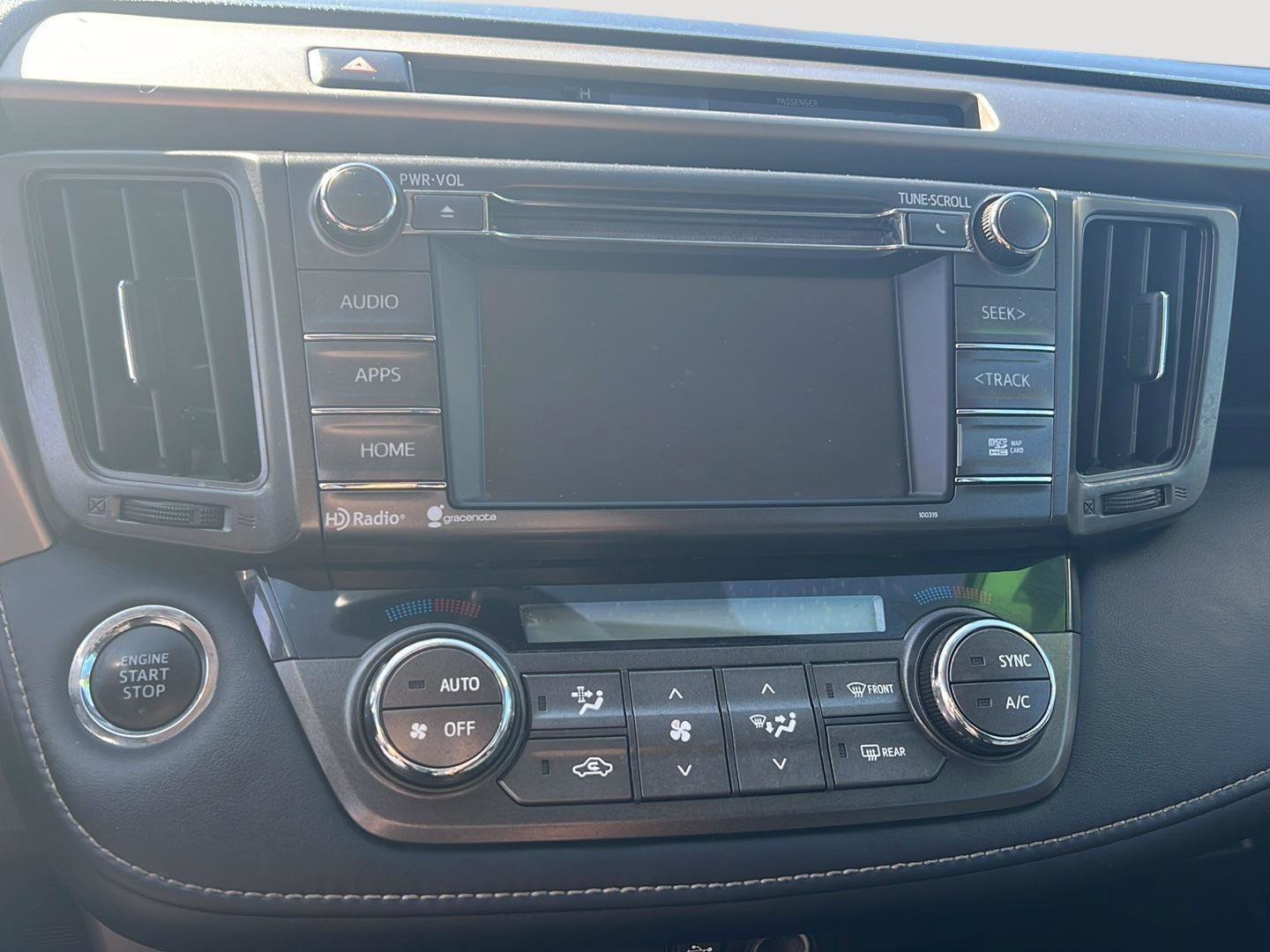 Used 2014 Toyota RAV4 Limited image 13