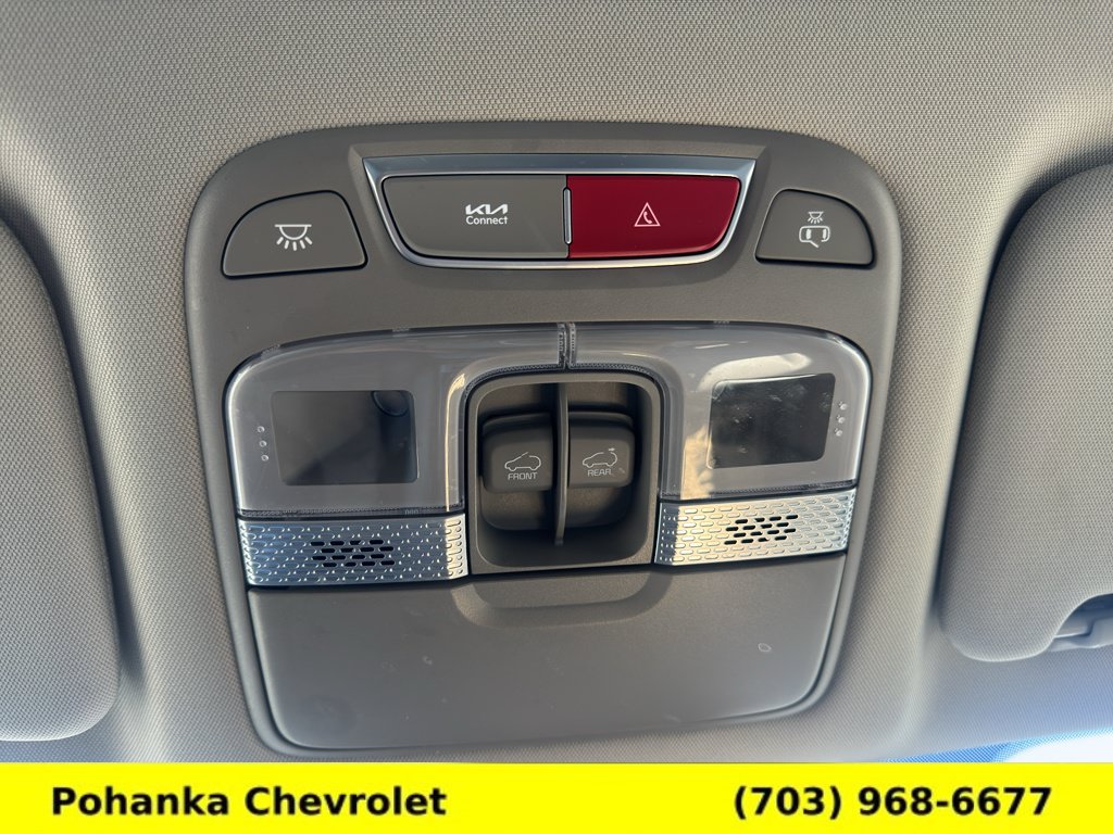 Used 2024 Kia Telluride SX w/ Towing Package FWD image 21