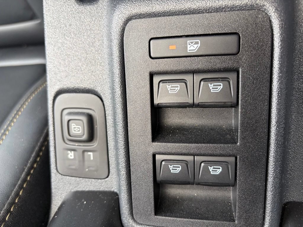 Used 2025 Ford Bronco Badlands AWD/4WD image 27