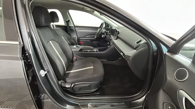 Used 2026 Hyundai Sonata SEL FWD image 32