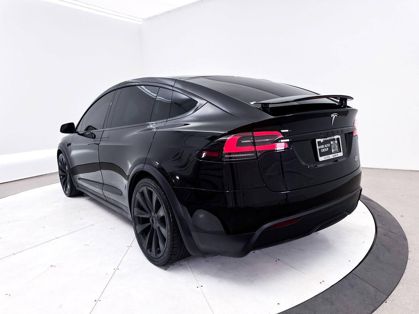 Used 2022 Tesla Model X Plaid AWD/4WD image 15