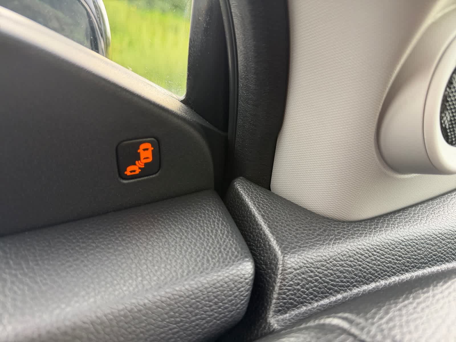 Used 2016 Honda Pilot Elite image 26