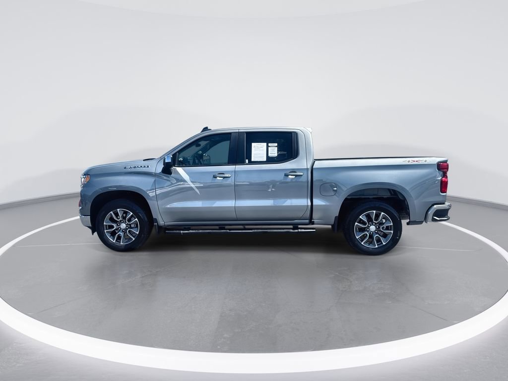 Used 2023 Chevrolet Silverado 1500 LT AWD/4WD image 5
