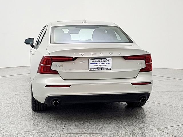 Used 2020 Volvo S60 T5 Momentum FWD image 6