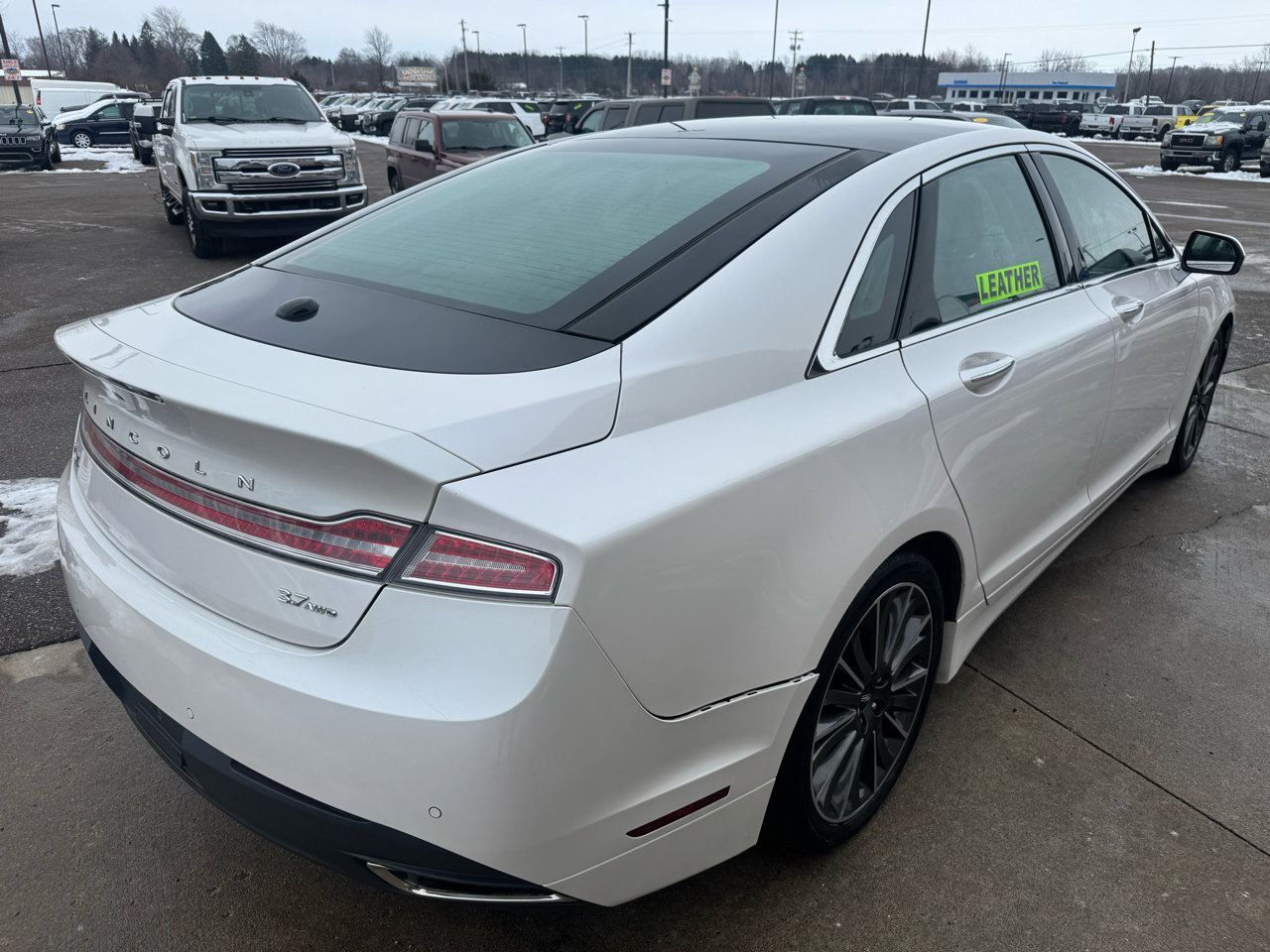 Used 2016 Lincoln MKZ AWD w/ Equipment Group 300A Reserve image 5