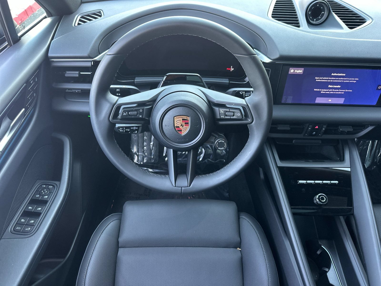New 2026 Porsche Macan Electric RWD image 14