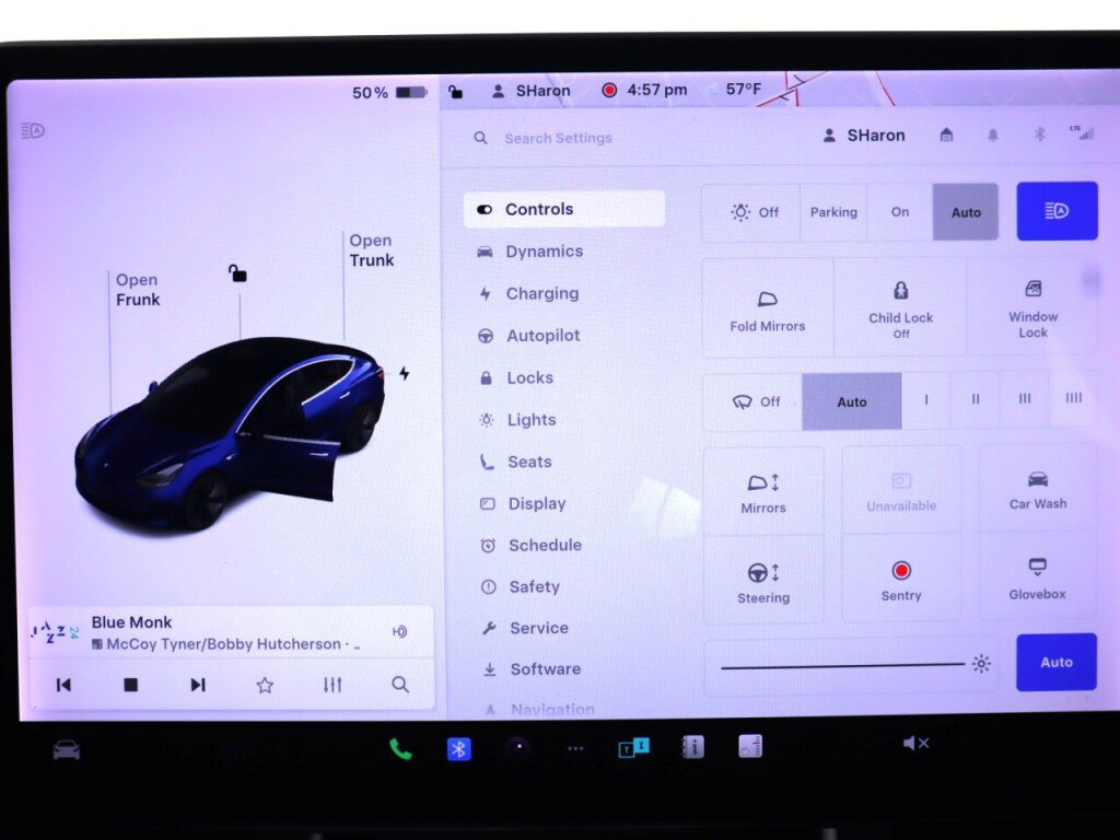 Used 2018 Tesla Model 3 Long Range image 21