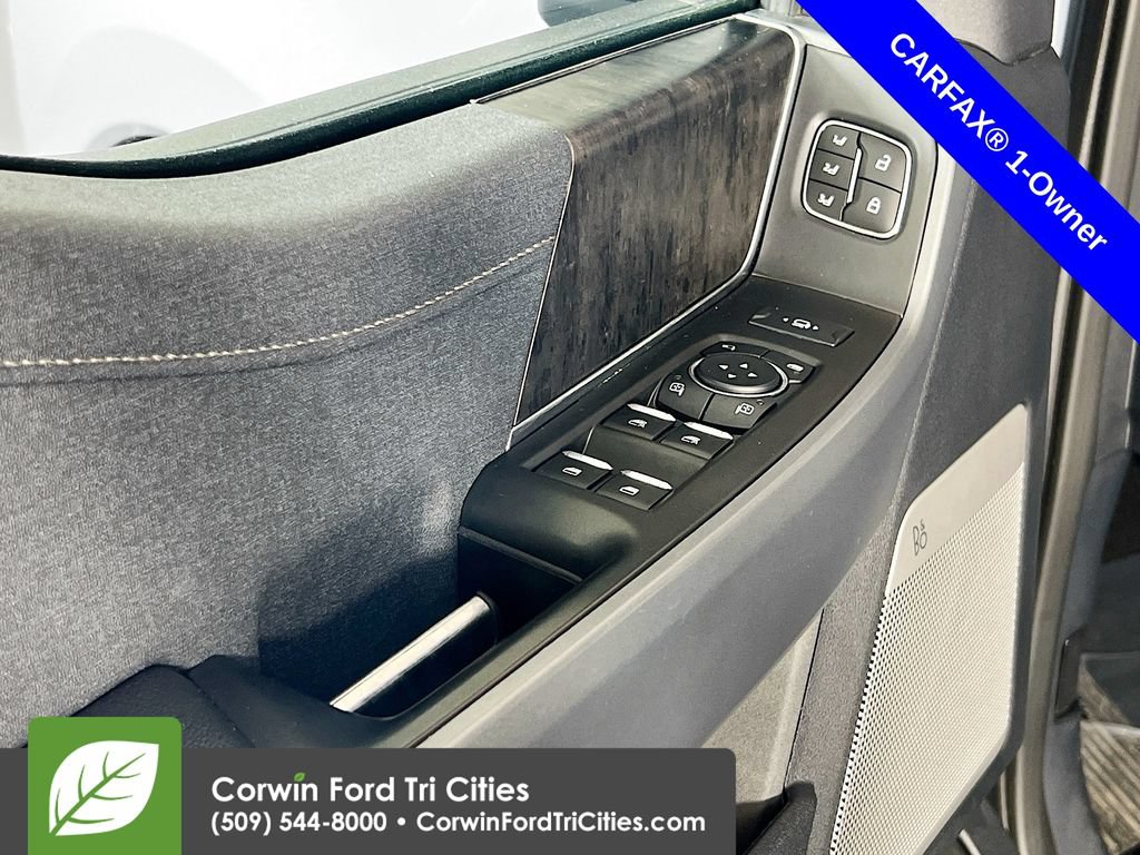 Used 2024 Ford F350 Lariat w/ Lariat Ultimate Package AWD/4WD image 12