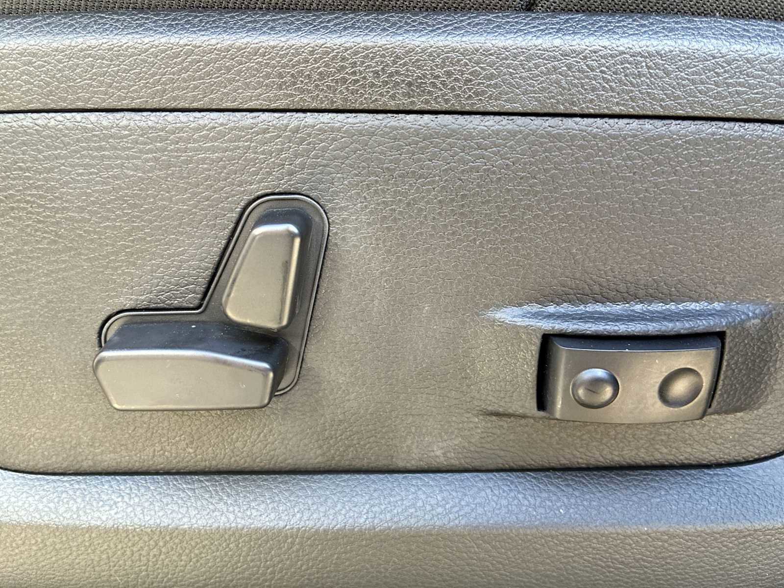 New 2025 RAM 2500 Big Horn AWD/4WD image 14