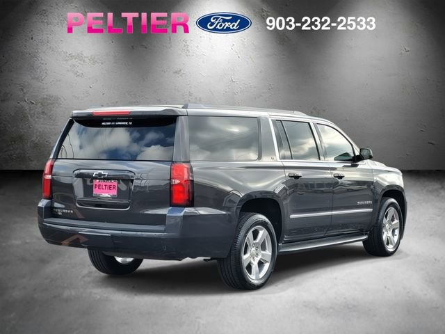 Used 2017 Chevrolet Suburban LT image 4