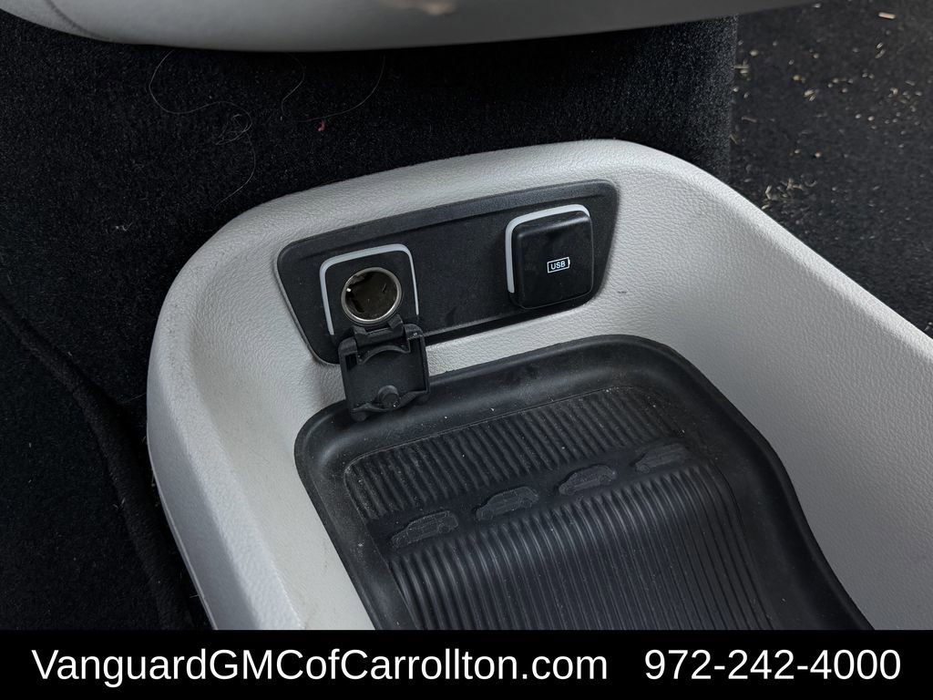 Used 2017 Chrysler Pacifica Touring-L FWD image 24