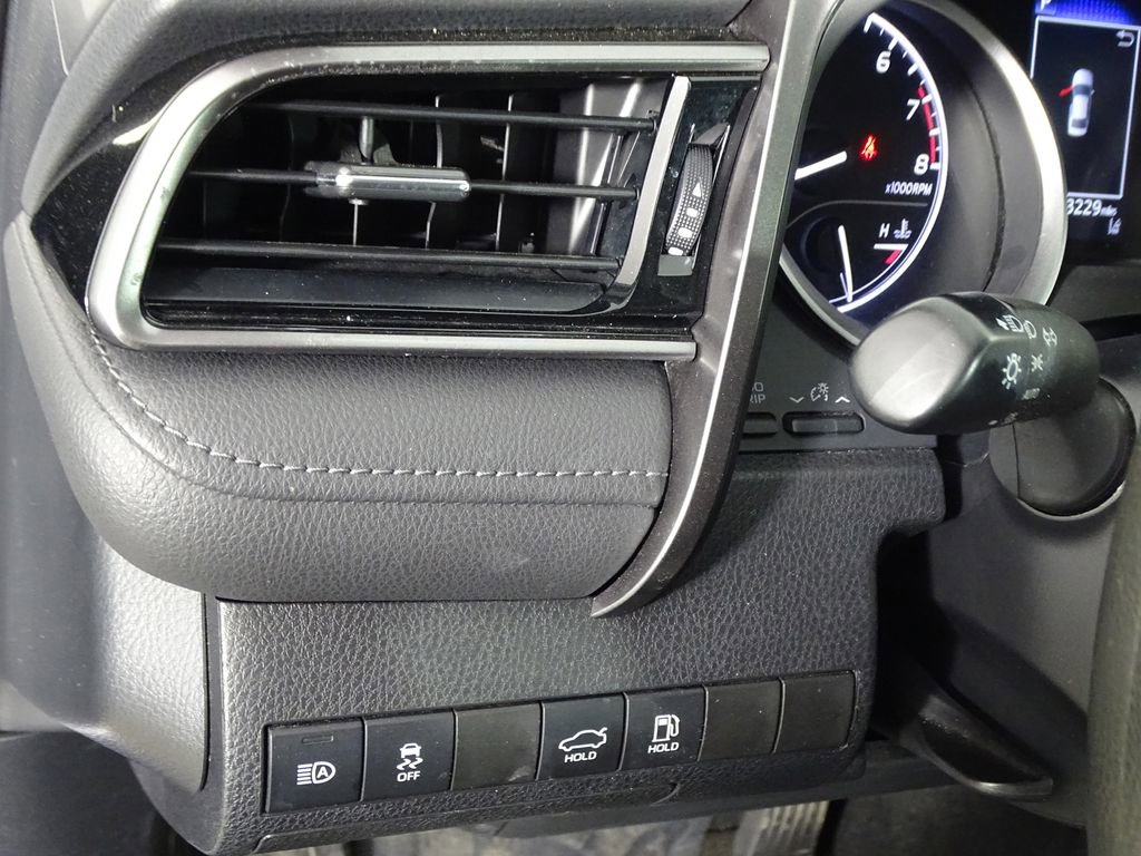 Used 2022 Toyota Camry LE image 16