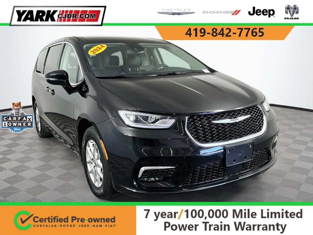 Certified 2024 Chrysler Pacifica Touring-L