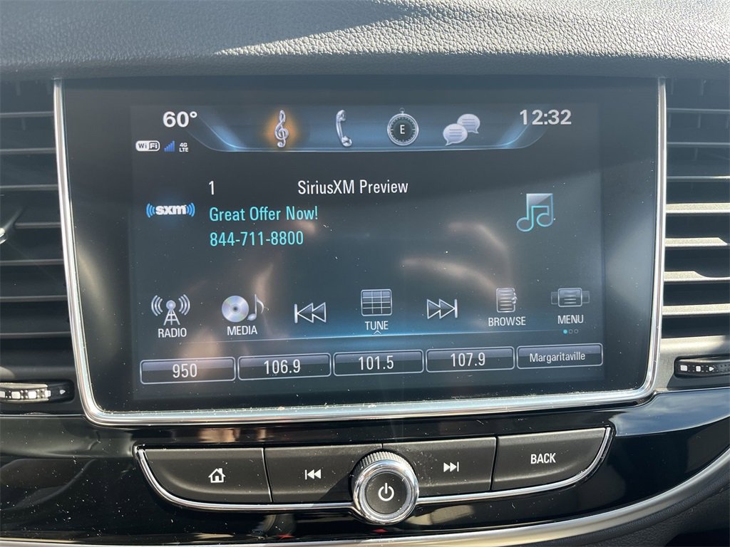 Used 2021 Buick Encore Preferred w/ Safety Package image 19