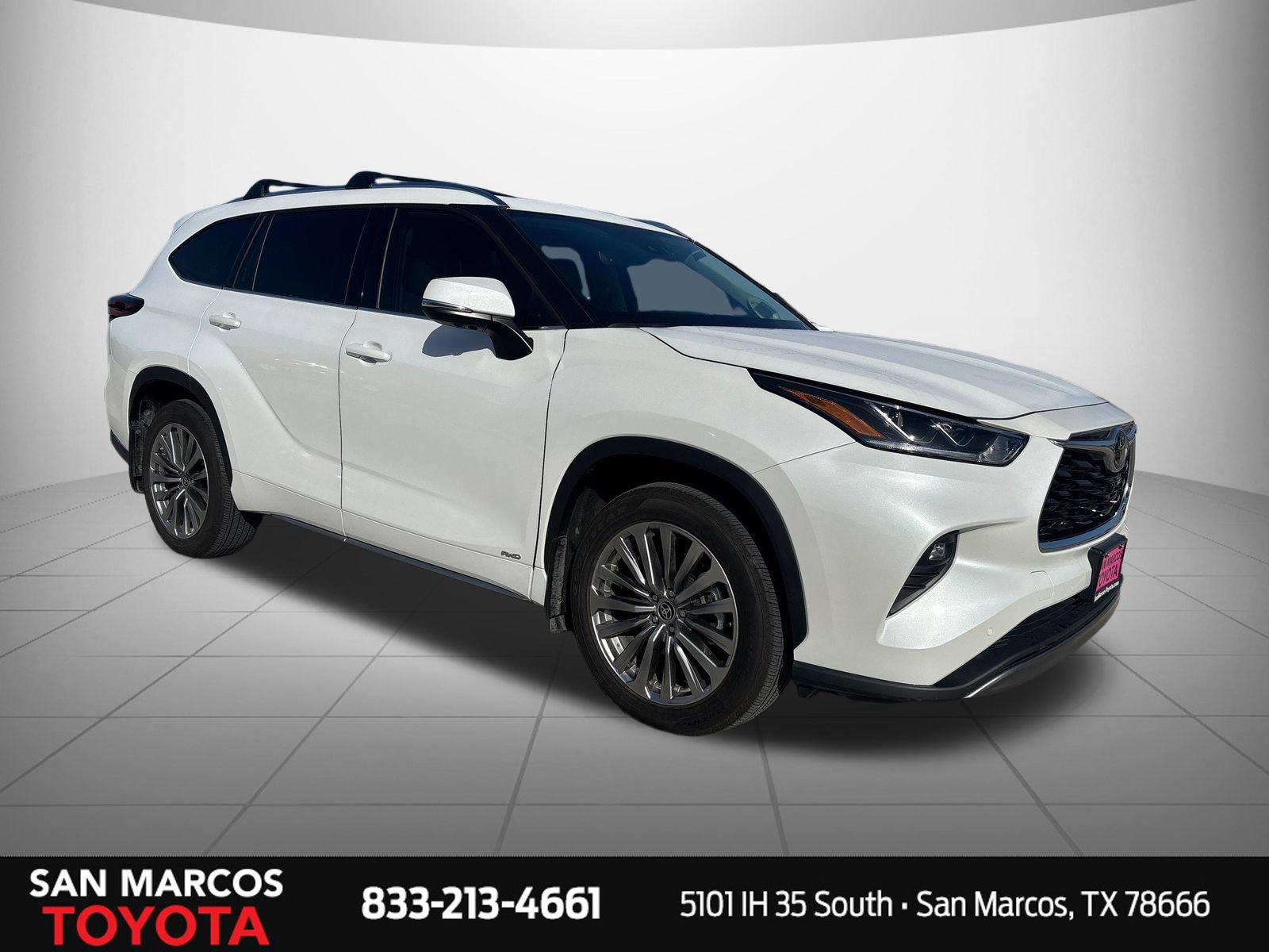 Used 2025 Toyota Highlander Limited AWD/4WD image 7