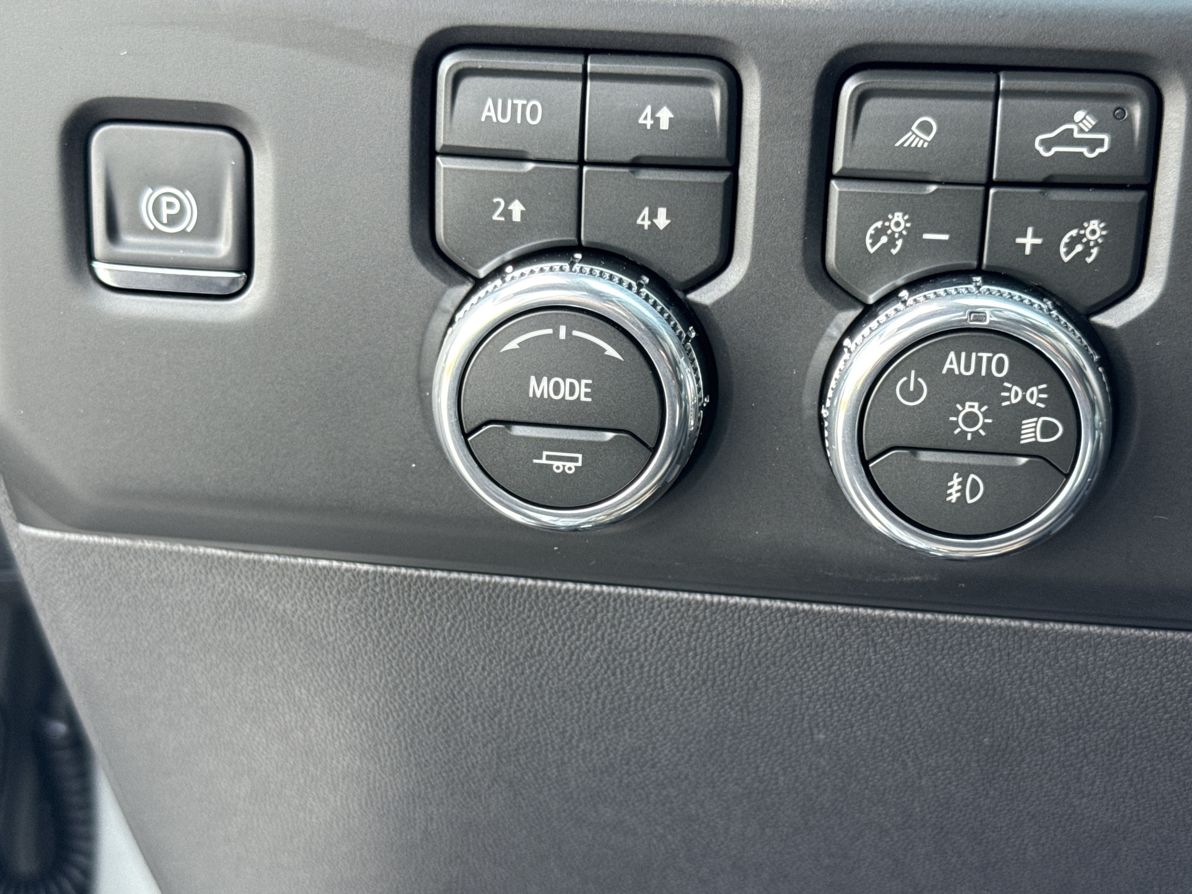 New 2026 GMC Sierra 1500 AT4 w/ AT4 Premium Package AWD/4WD image 20